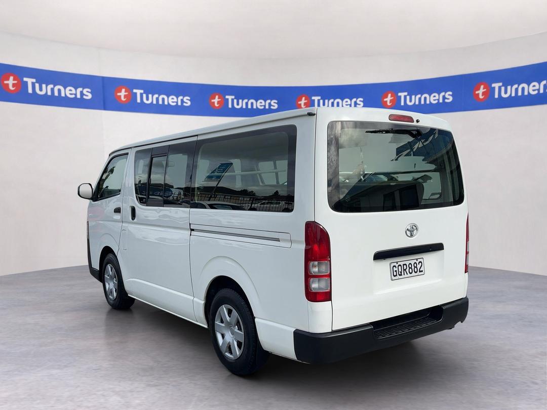 Photo '5' of Toyota Hiace