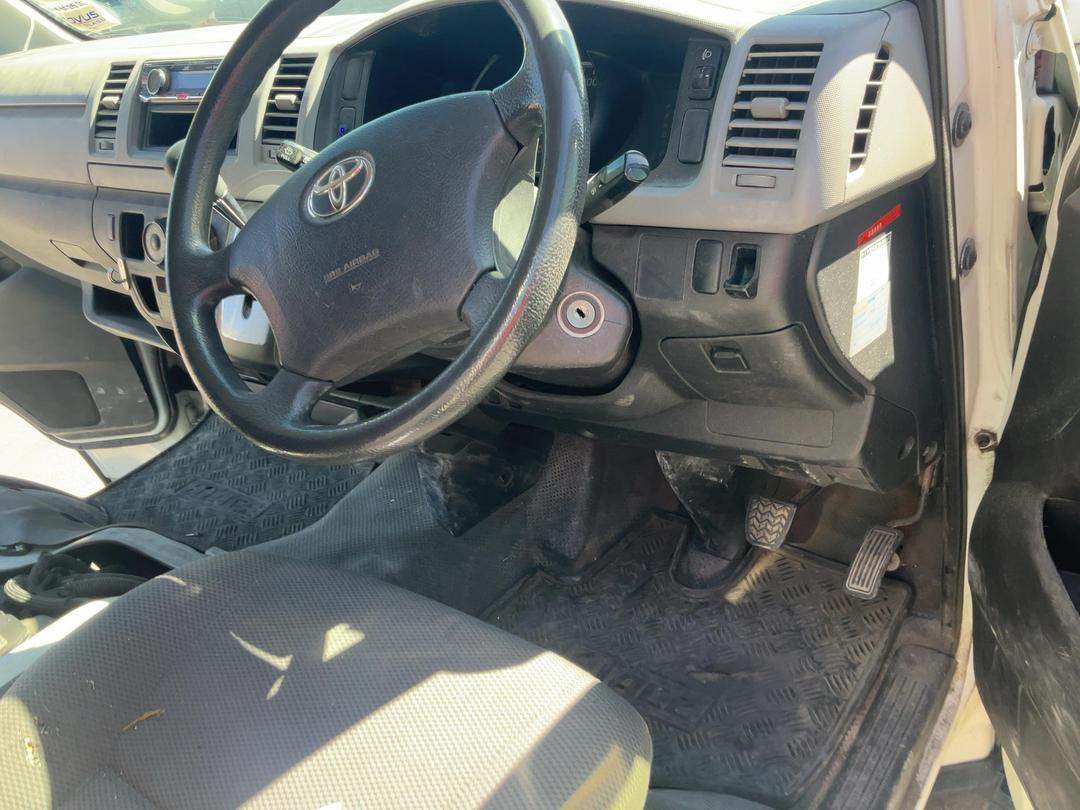 Photo '17' of Toyota Hiace Regius ACE Photo '17' of Toyota Hiace Regius ACE