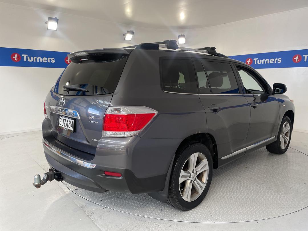 Photo '7' of Toyota Highlander