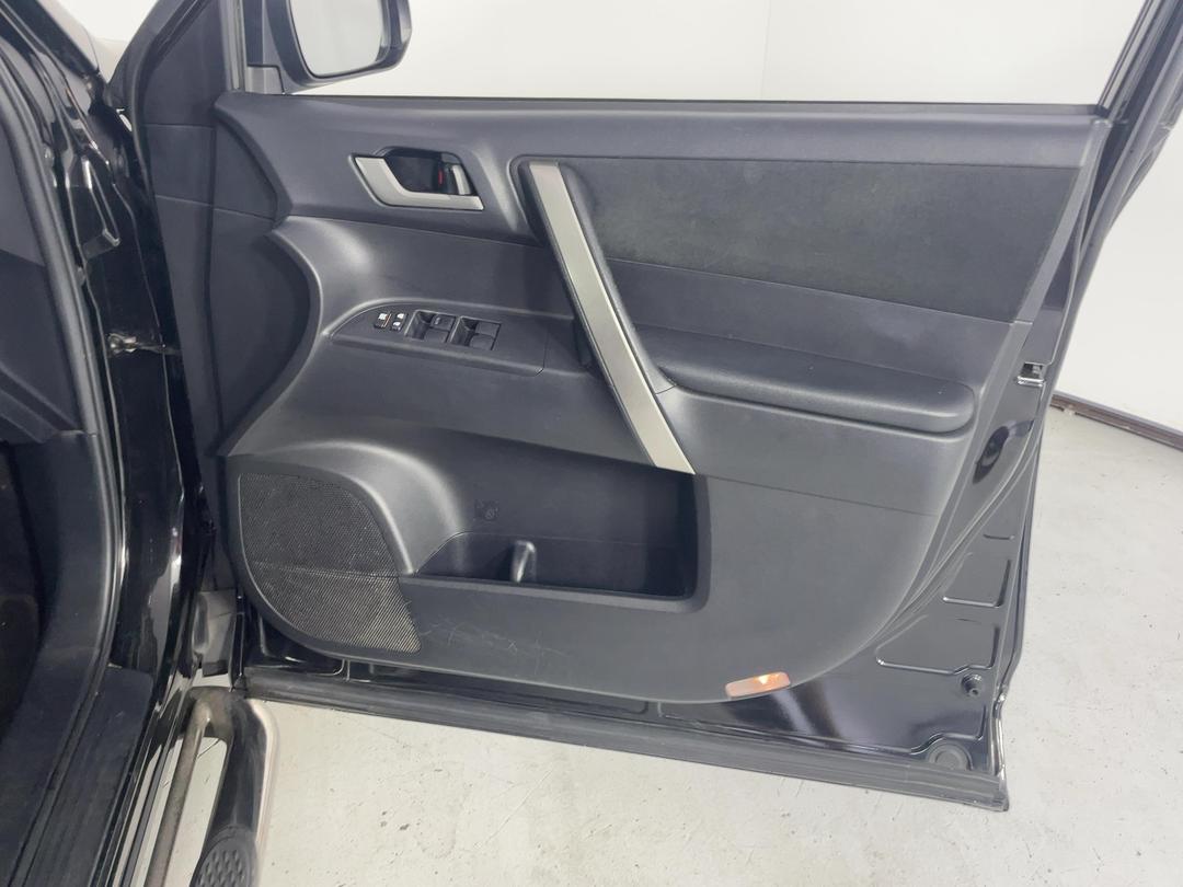 Photo '15' of Toyota Highlander