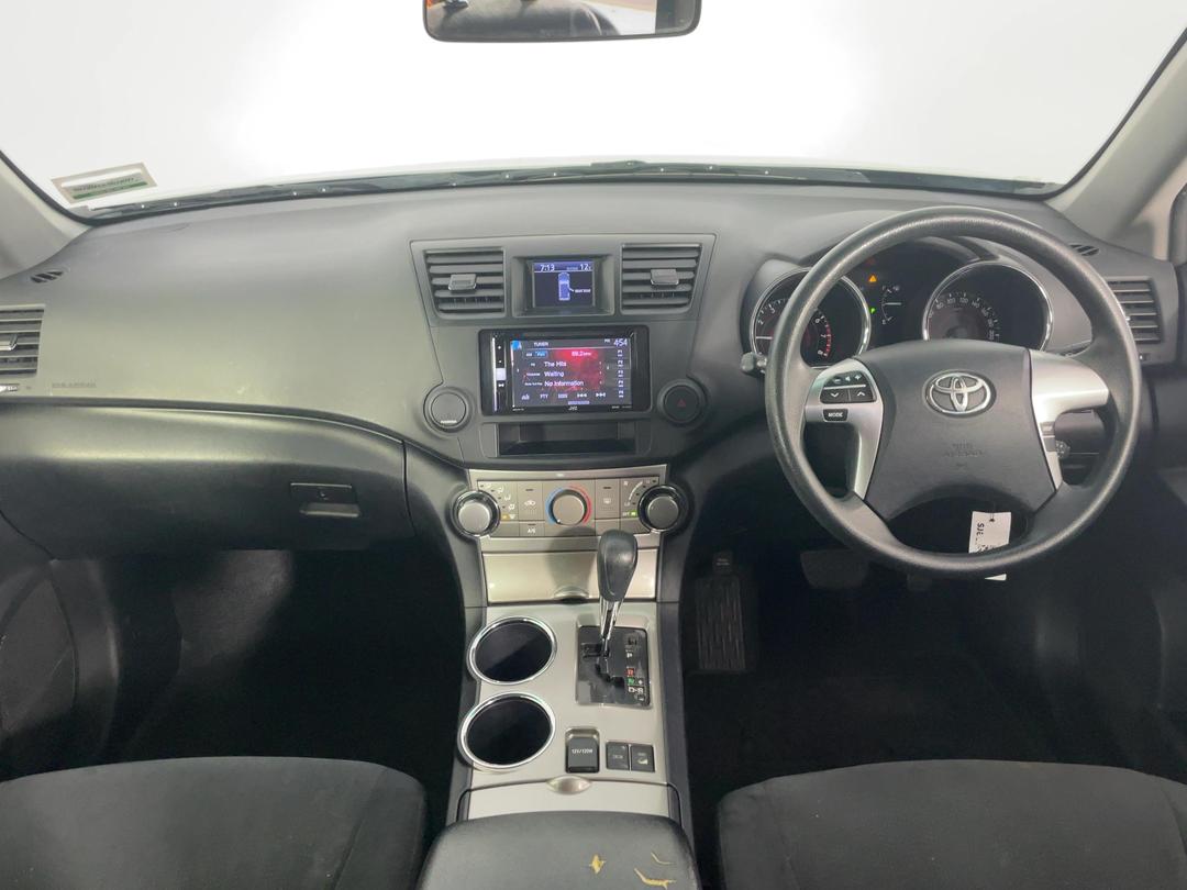 Photo '17' of Toyota Highlander