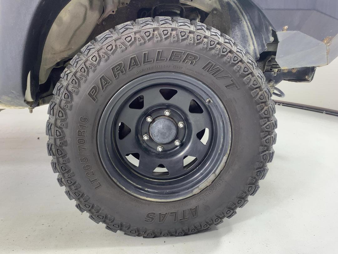 Photo '9' of Toyota Hilux