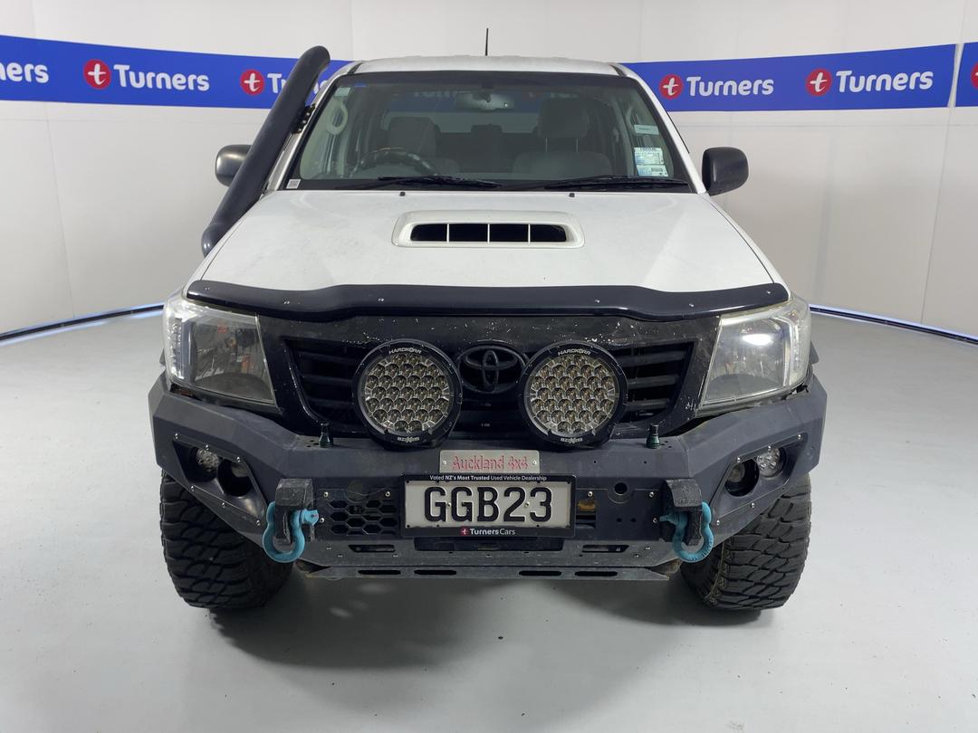 Photo '2' of Toyota Hilux