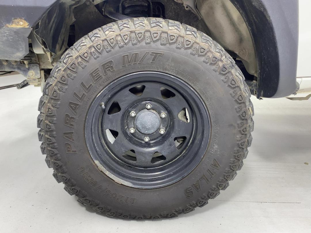 Photo '10' of Toyota Hilux