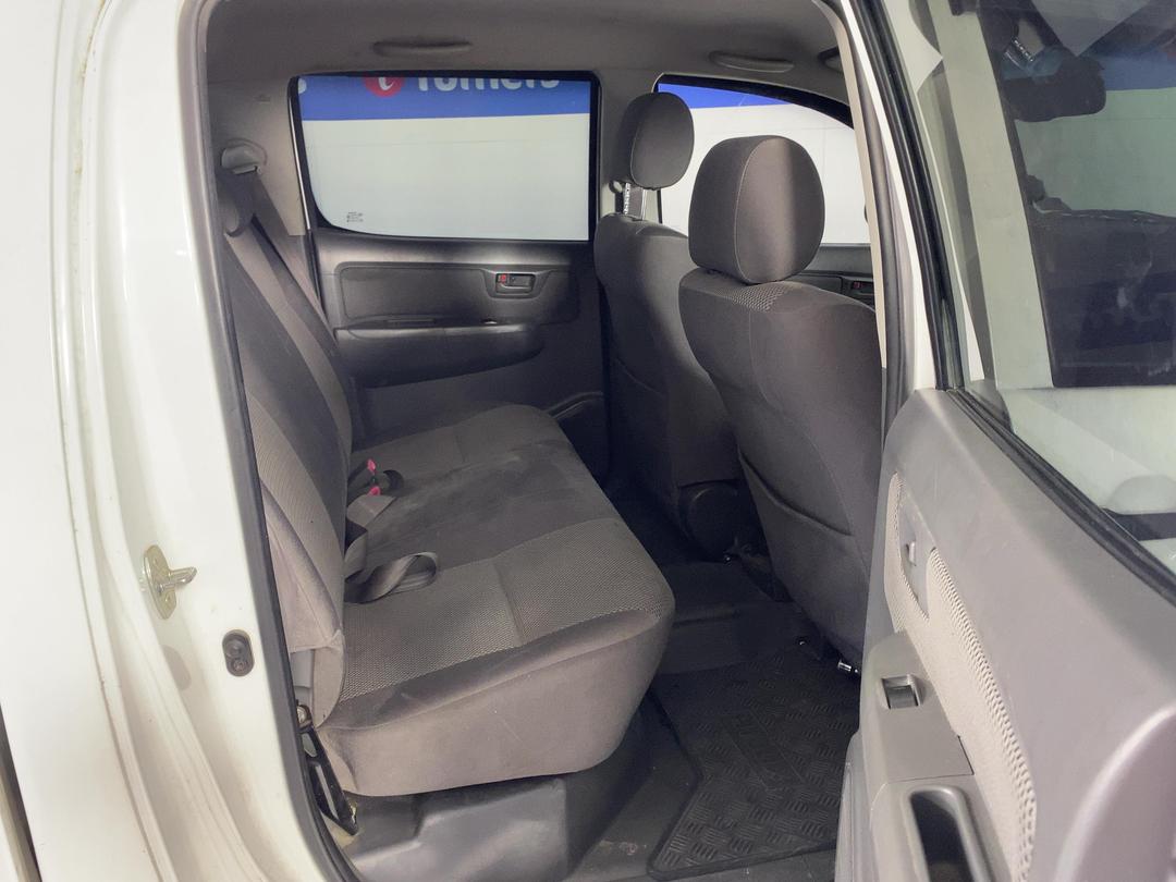 Photo '20' of Toyota Hilux
