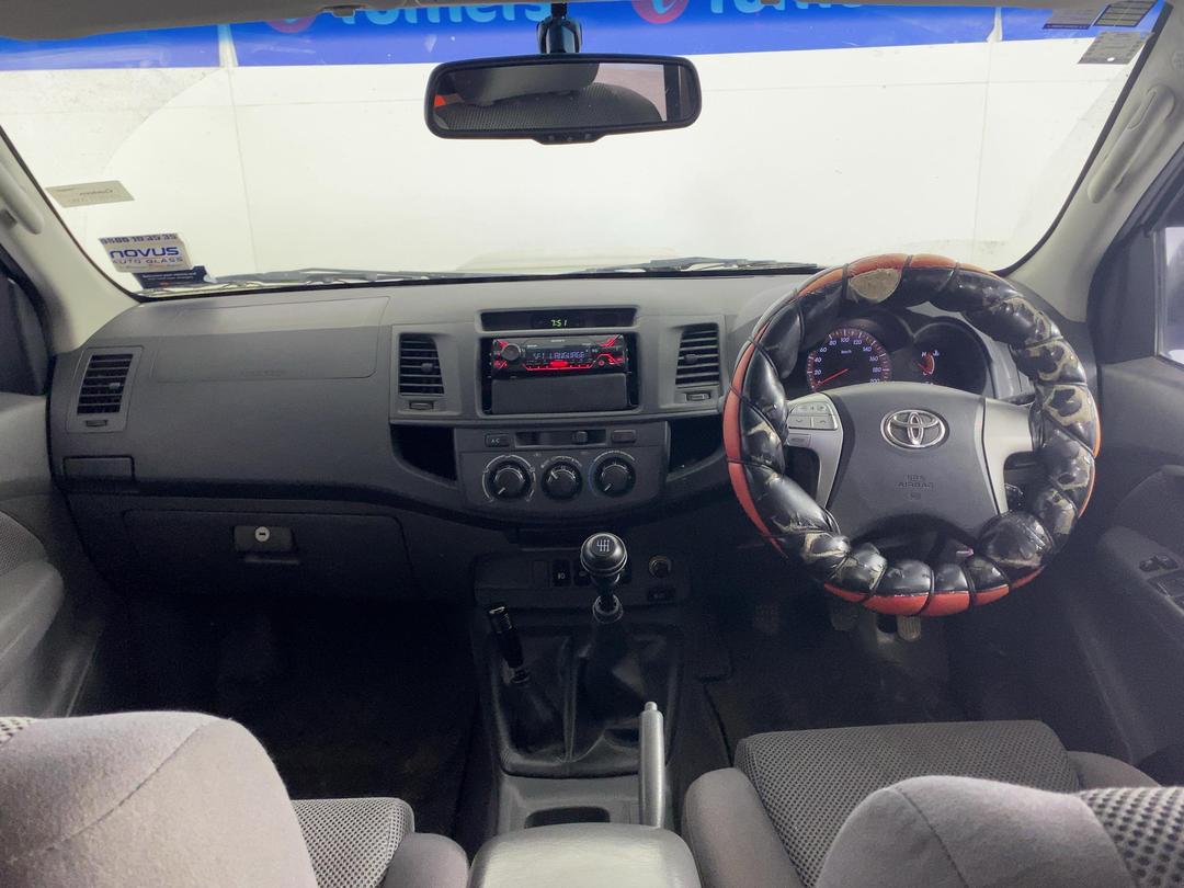 Photo '17' of Toyota Hilux