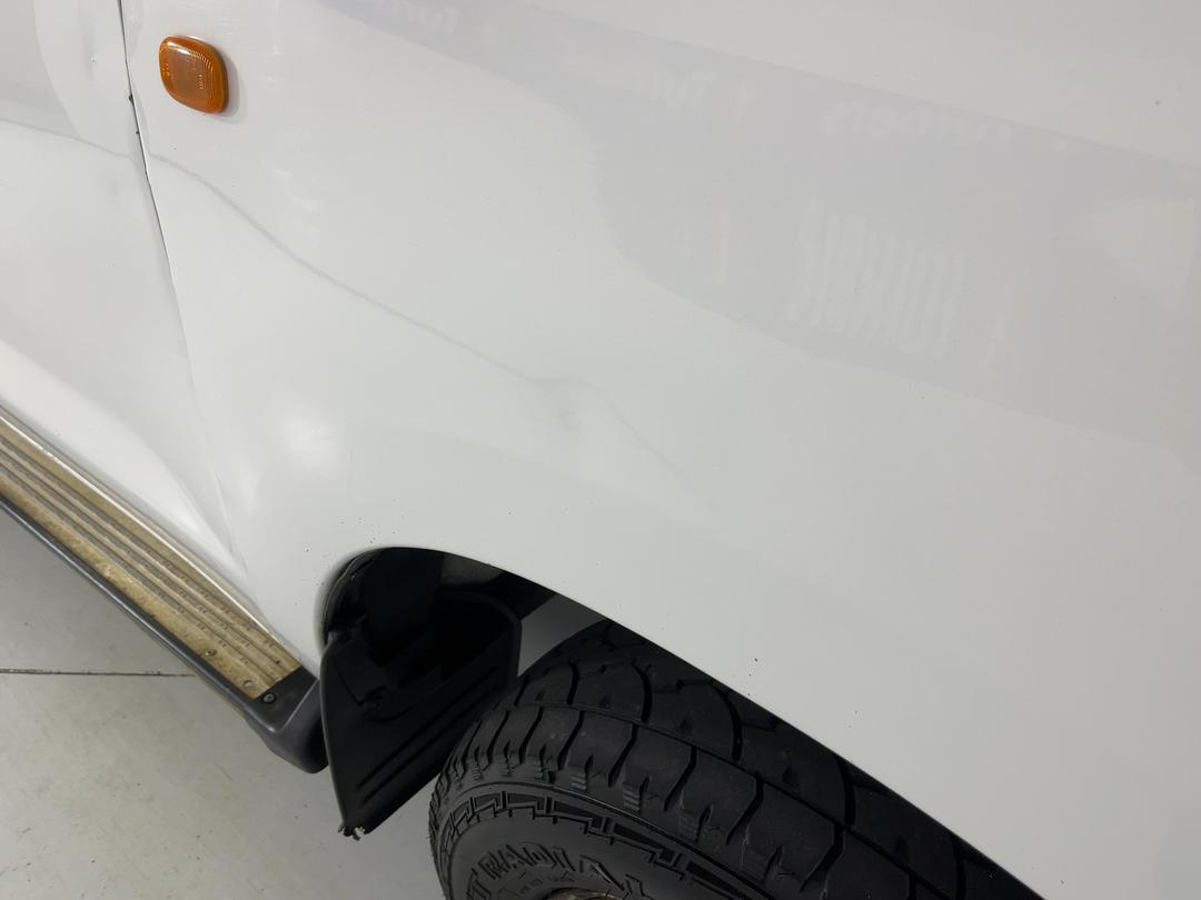 Photo '29' of Toyota Hilux