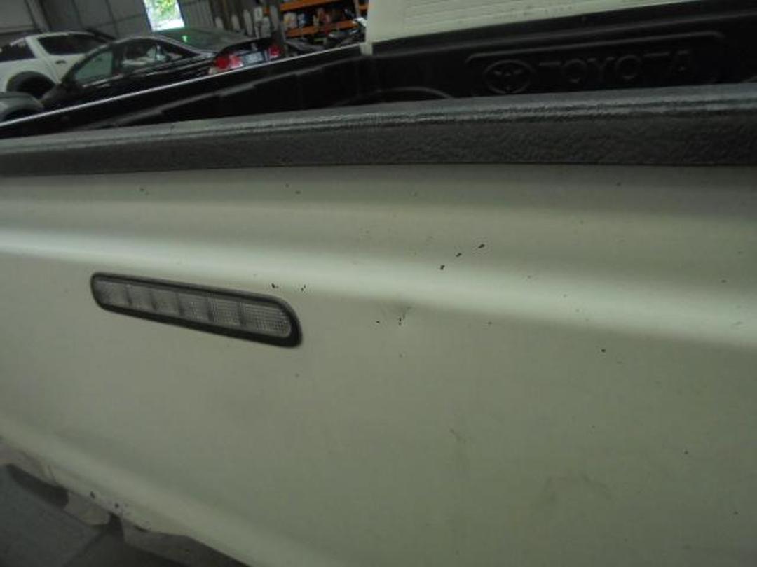 Photo '11' of Toyota Hilux TD DC Photo '11' of Toyota Hilux TD DC