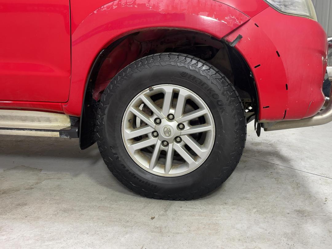 Photo '9' of Toyota Hilux