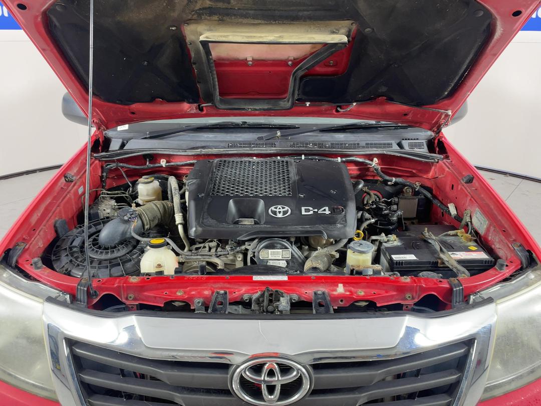 Photo '13' of Toyota Hilux
