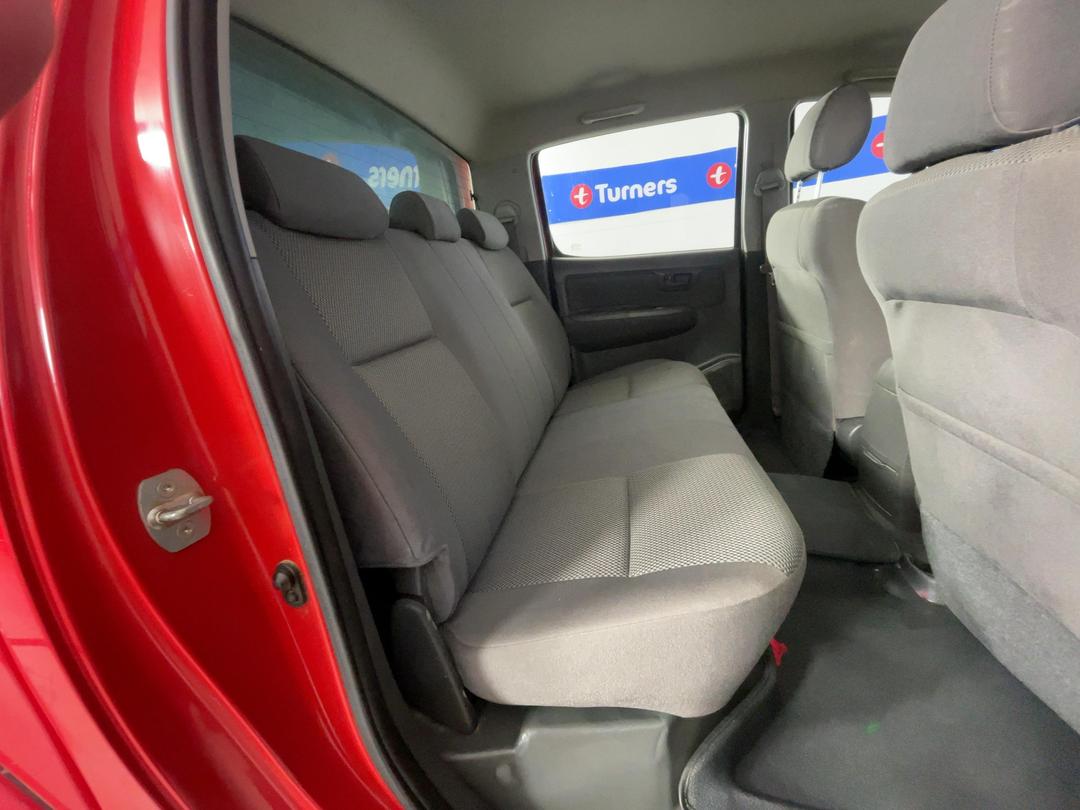 Photo '20' of Toyota Hilux