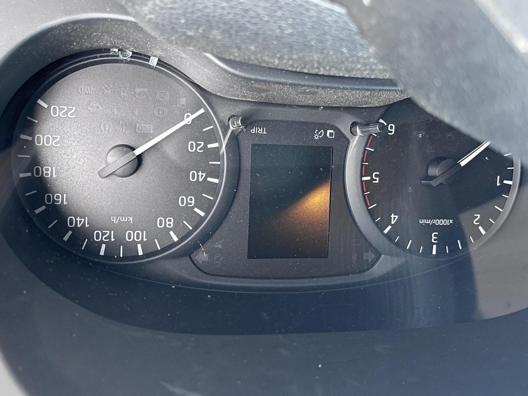 Photo '15' of Toyota Hilux SR5 TD DC