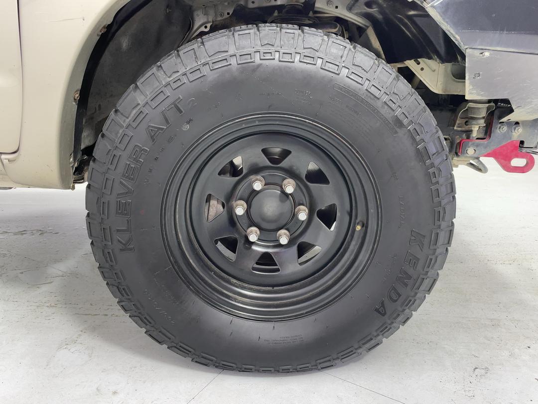 Photo '9' of Toyota Hilux