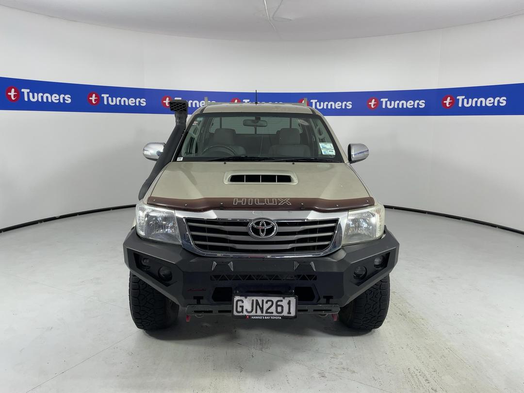 Photo '2' of Toyota Hilux