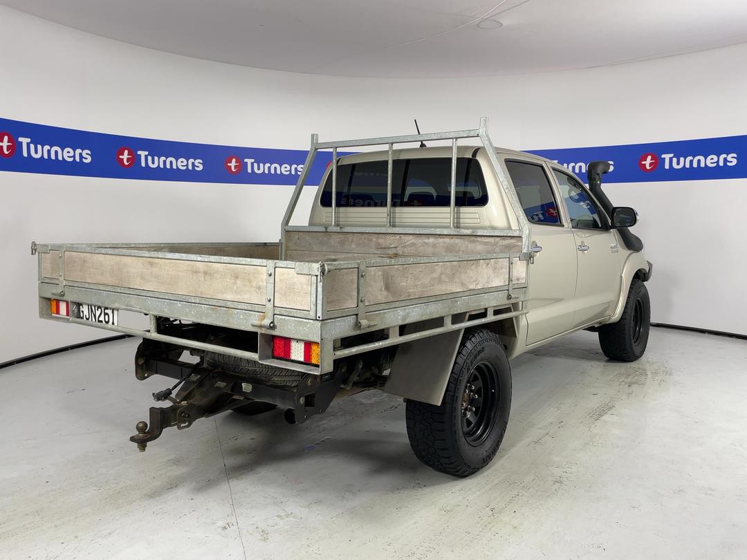 Photo '7' of Toyota Hilux