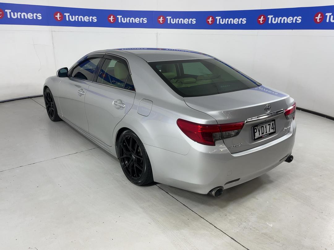 Photo '5' of Toyota Mark X