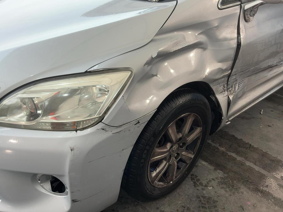 Photo '6' of Toyota Mark X Markx ZIO Photo '6' of Toyota Mark X Markx ZIO