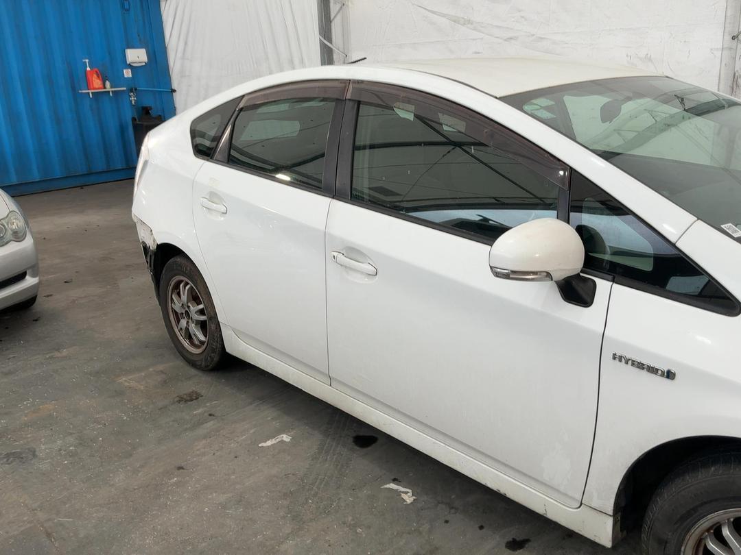 Photo '2' of Toyota Prius Photo '2' of Toyota Prius