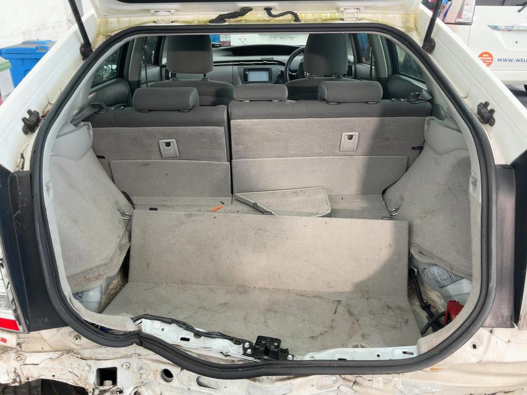 Photo '15' of Toyota Prius Photo '15' of Toyota Prius