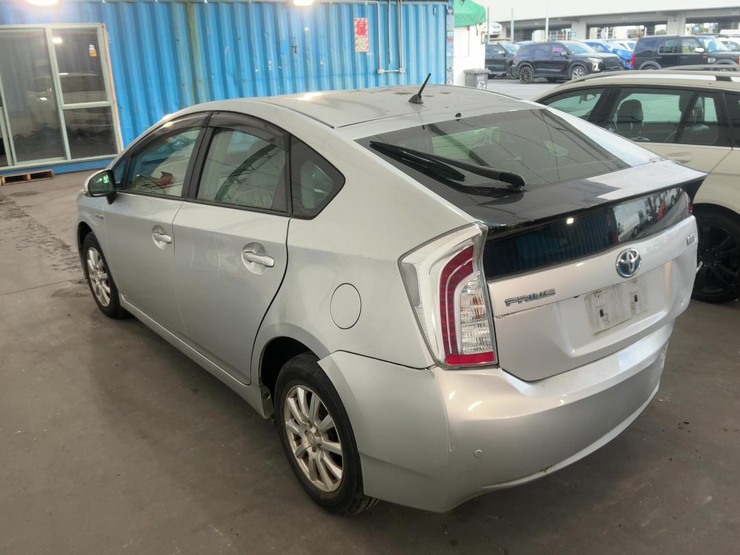 Photo '6' of Toyota Prius Photo '6' of Toyota Prius