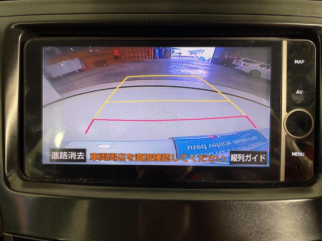 Photo '24' of Toyota Prius