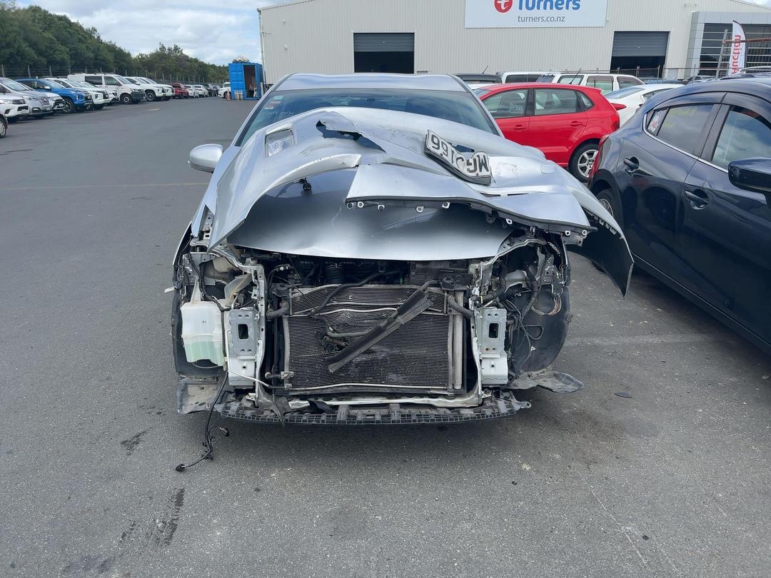 Photo '2' of Toyota Prius