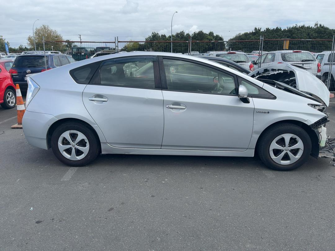 Photo '6' of Toyota Prius