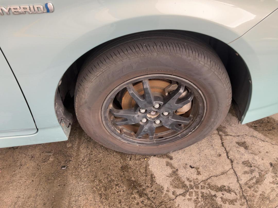 Photo '26' of Toyota Prius