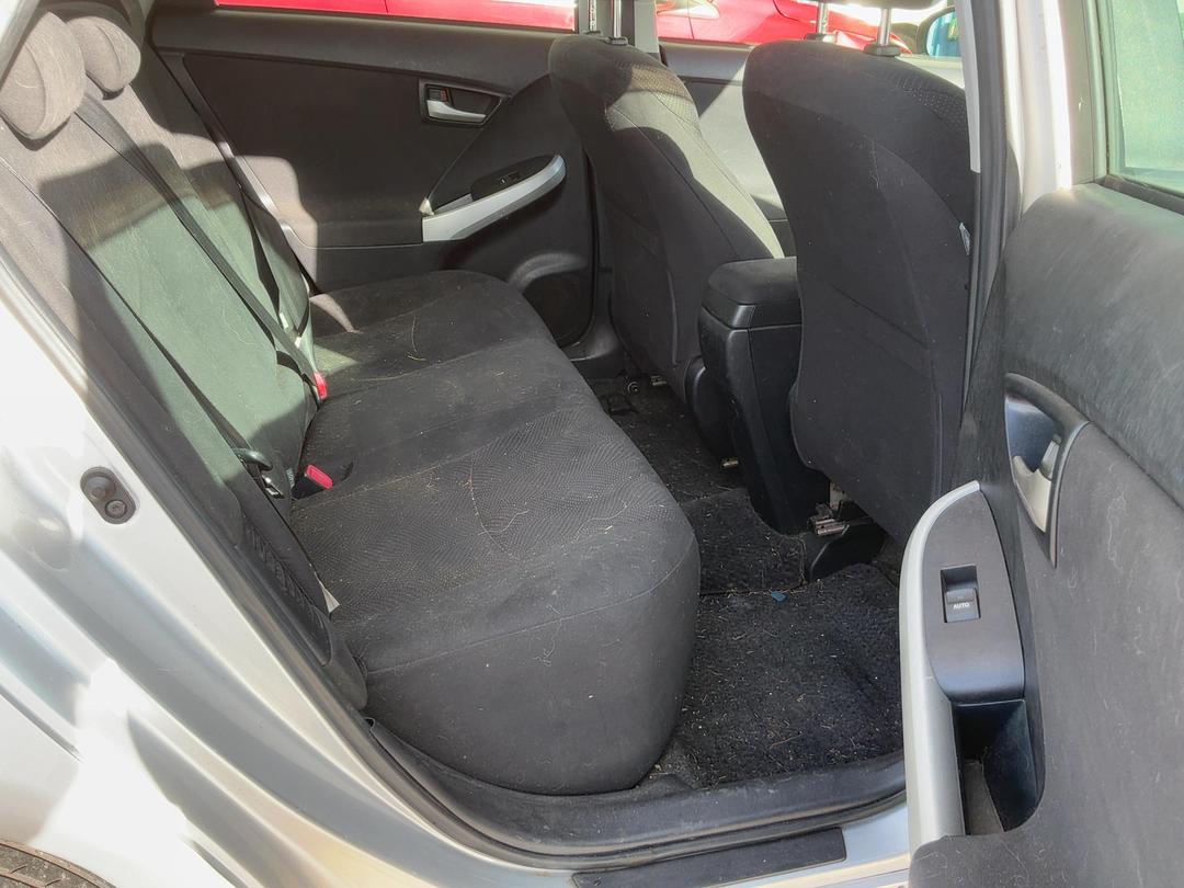 Photo '15' of Toyota Prius Hybrid Photo '15' of Toyota Prius Hybrid