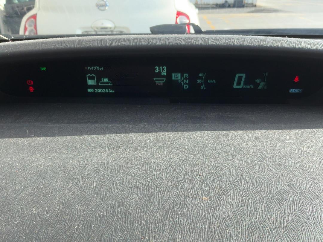 Photo '19' of Toyota Prius Hybrid Photo '19' of Toyota Prius Hybrid