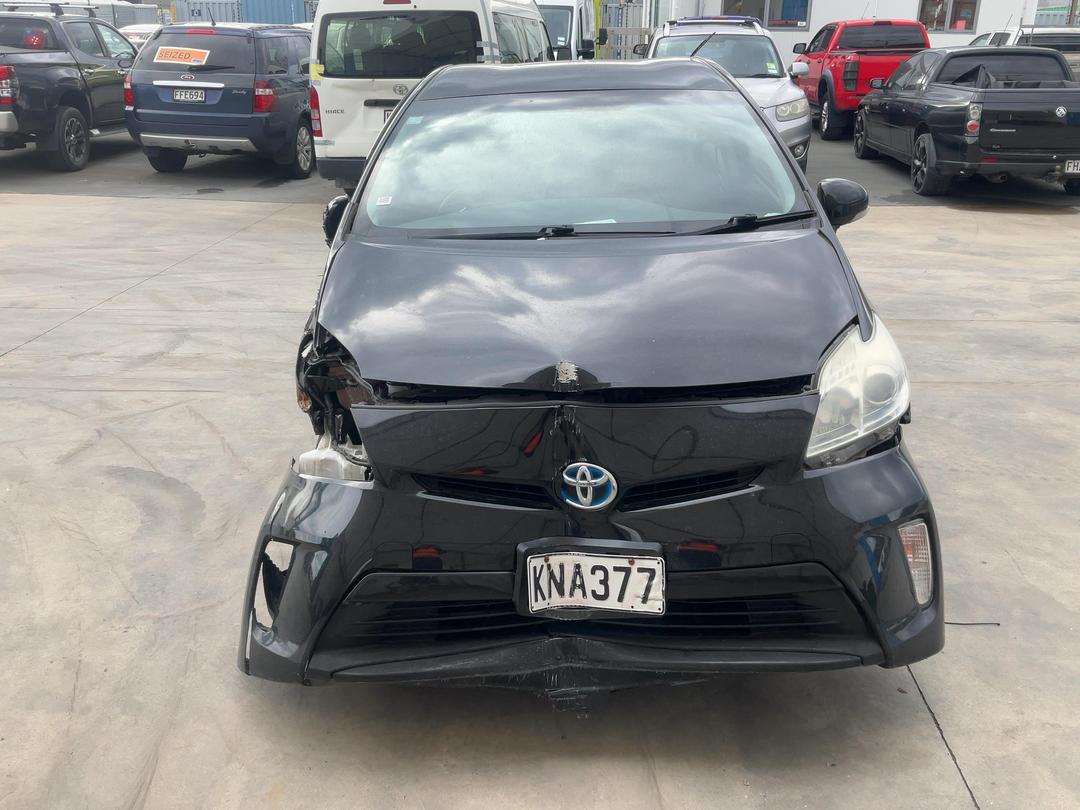 Photo '2' of Toyota Prius Photo '2' of Toyota Prius