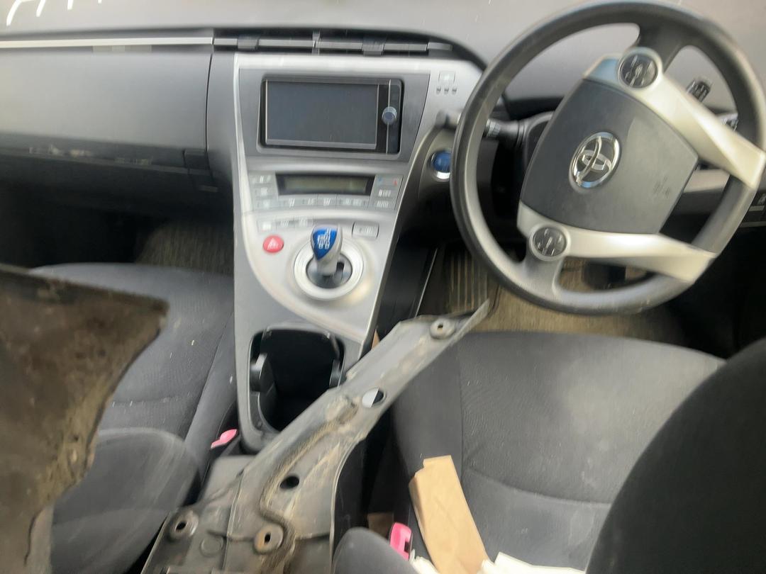 Photo '17' of Toyota Prius Photo '17' of Toyota Prius