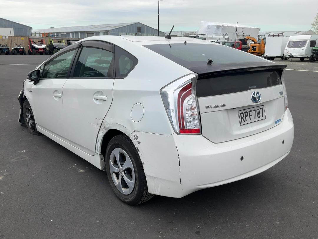 Photo '6' of Toyota Prius Photo '6' of Toyota Prius