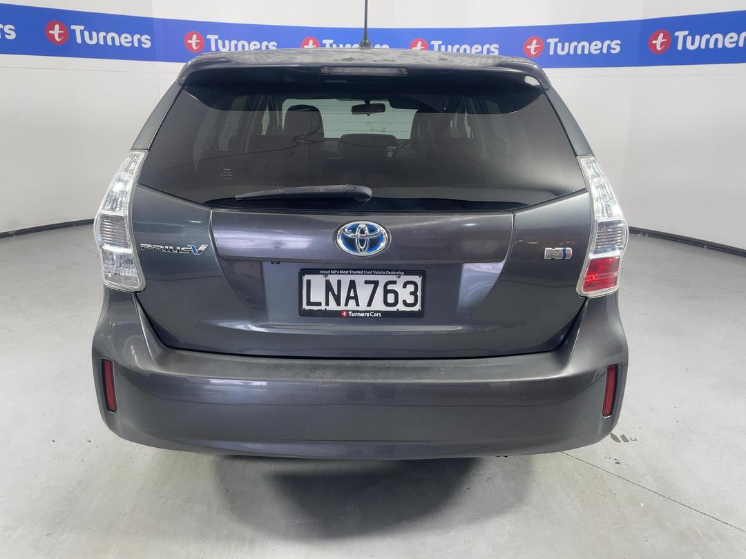 Photo '6' of Toyota Prius