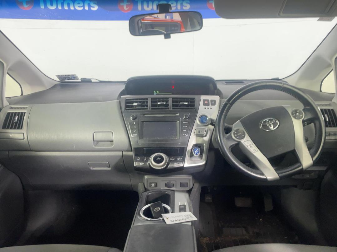 Photo '17' of Toyota Prius