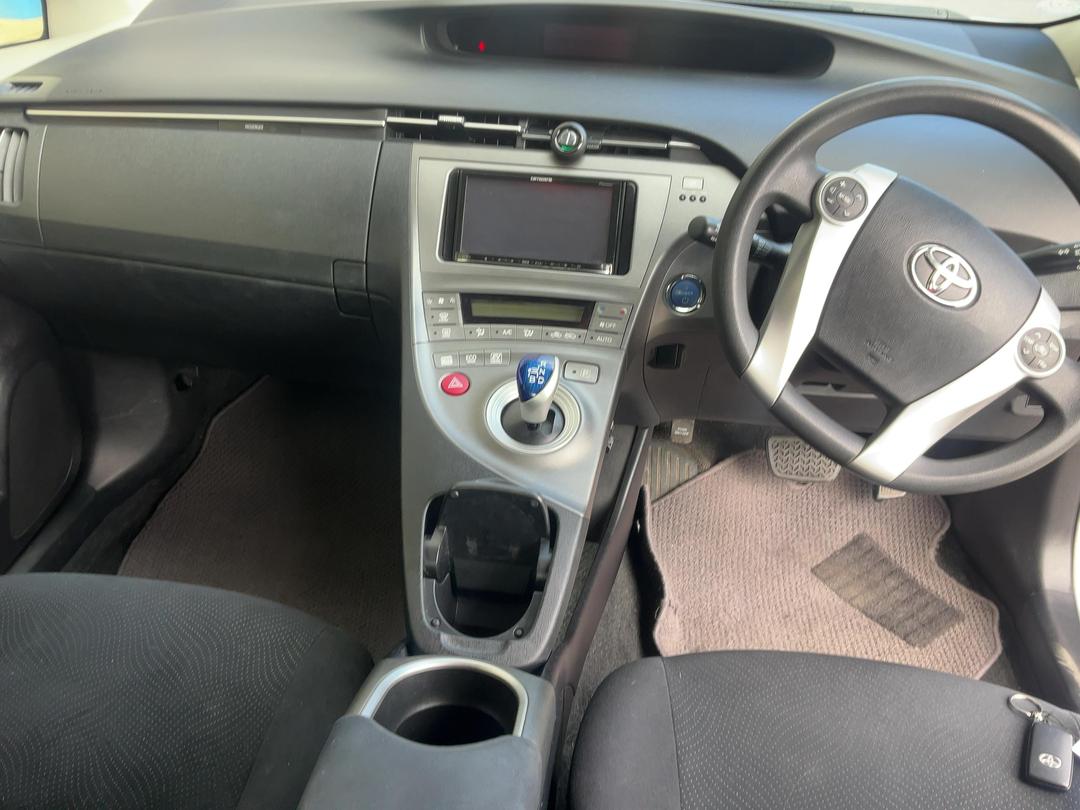 Photo '15' of Toyota Prius Photo '15' of Toyota Prius