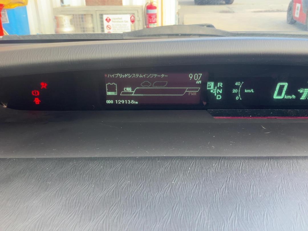 Photo '16' of Toyota Prius Photo '16' of Toyota Prius