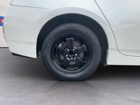 Photo '12' of Toyota Prius