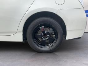 Photo '11' of Toyota Prius