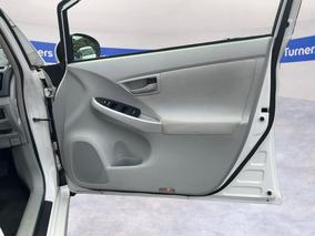 Photo '15' of Toyota Prius