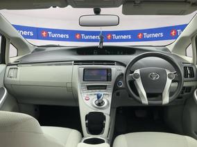Photo '17' of Toyota Prius
