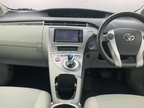 Photo '18' of Toyota Prius