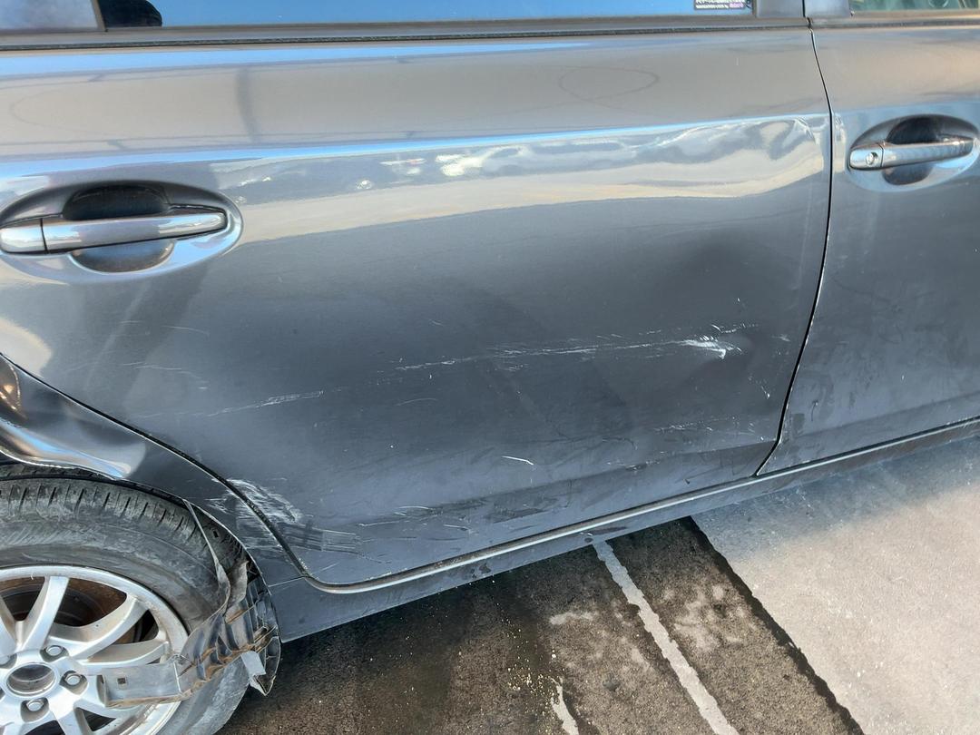 Photo '17' of Toyota Prius V Prius Alpha