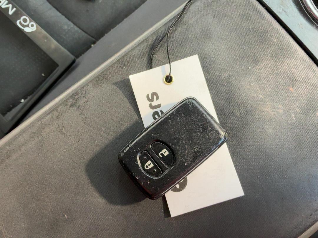 Photo '23' of Toyota Prius V Prius Alpha