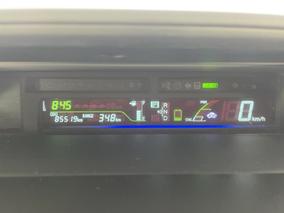 Photo '21' of Toyota Prius V