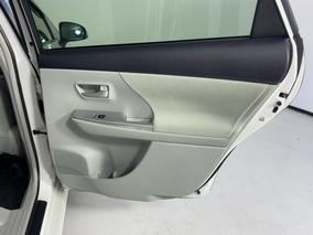 Photo '19' of Toyota Prius V