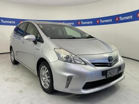 Photo '1' of Toyota Prius V