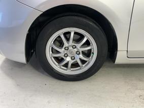 Photo '10' of Toyota Prius V