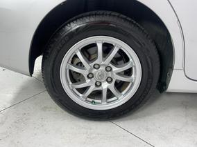 Photo '12' of Toyota Prius V