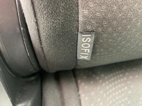 Photo '23' of Toyota Prius V